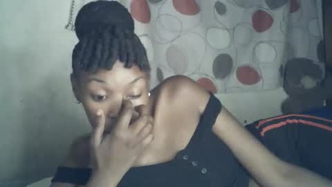 sexxy_curvy23 online show from 11, 2, 2026