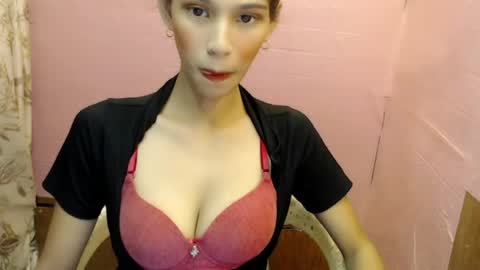 Snapshot of sexxy_dahlia chatting on 17, 4, 2026 Dahlia online show from 17, 4, 2026