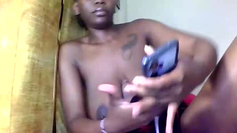 Snapshot of sexxy_goddes chatting on 4, 3, 2026 skylar online show from 4, 3, 2026