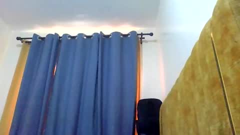 Snapshot of sexxy_goddes chatting on 10, 6, 2026 skylar online show from 10, 6, 2026
