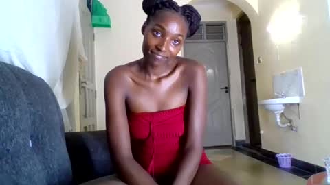 Snapshot of sexxy_liney chatting on 14, 2, 2025 sexxy_liney online show from 14, 2, 2025