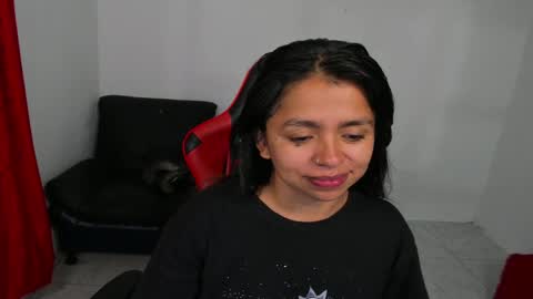 Snapshot of sexxyhot23 chatting on 24, 12, 2024 LINDA online show from 24, 12, 2024