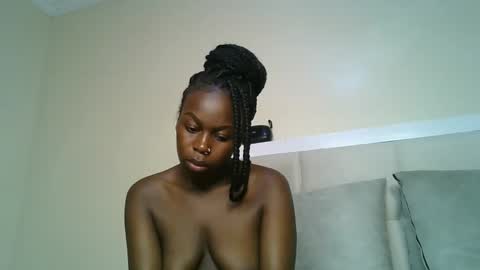 Snapshot of sexxyivy chatting on 4, 3, 2025 ivy online show from 4, 3, 2025