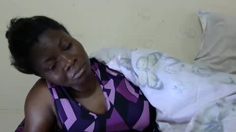 Snapshot of sexxymelanin73 chatting on 22, 4, 2026 Sexy Boobs online show from 22, 4, 2026