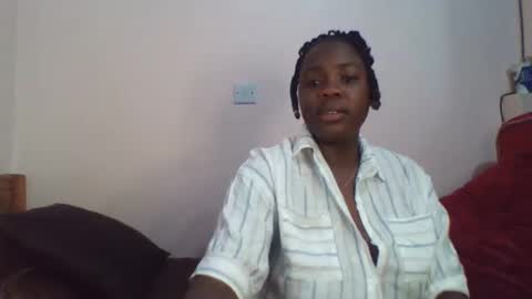 Snapshot of sexxypie7 chatting on 17, 12, 2025 sexxypie7 online show from 17, 12, 2025