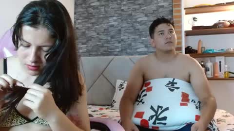 Snapshot of sexxyy_couple_ chatting on 5, 6, 2026 Sexxy-Couple online show from 5, 6, 2026