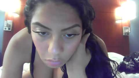 sexy1lulu online show from 20, 4, 2026