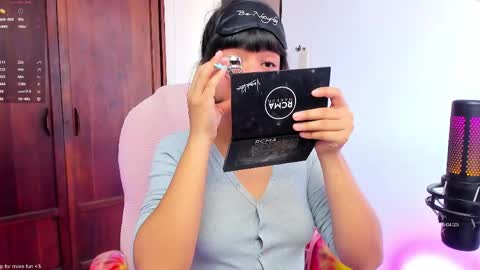 Snapshot of sexy__emma chatting on 16, 4, 2026 sexy__emma online show from 16, 4, 2026