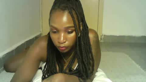 Snapshot of sexy_africana05 chatting on 20, 7, 2026 sexy_africana05 online show from 20, 7, 2026