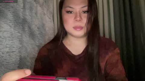 Snapshot of sexy_and_iknewit chatting on 29, 3, 2026 BREANNA online show from 29, 3, 2026