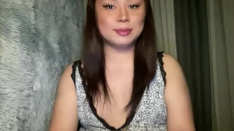 Snapshot of sexy_and_iknewit chatting on 12, 4, 2026 BREANNA online show from 12, 4, 2026