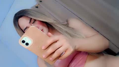 Haley Blaire online show from 20, 9, 2025