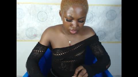 sexy_bluey247 online show from 10, 10, 2025