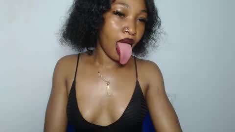 sexy_bluey247 online show from 5, 4, 2026