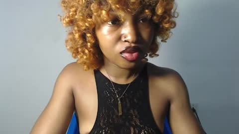 sexy_bluey247 online show from 11, 4, 2026