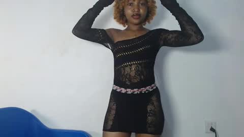 sexy_bluey247 online show from 15, 4, 2026