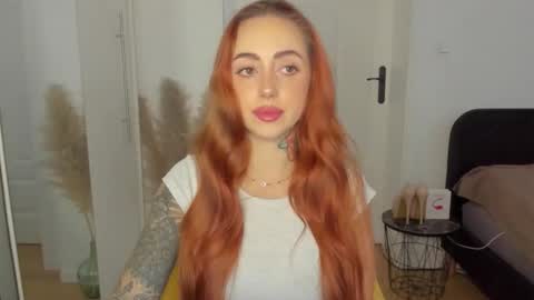 C o r a l i e online show from 26, 11, 2025