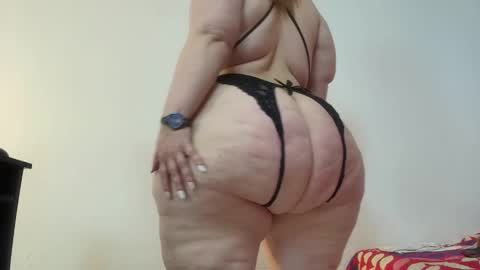 karla           instagram  online show from 25, 12, 2024