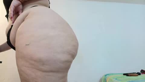 karla           instagram  online show from 20, 2, 2025