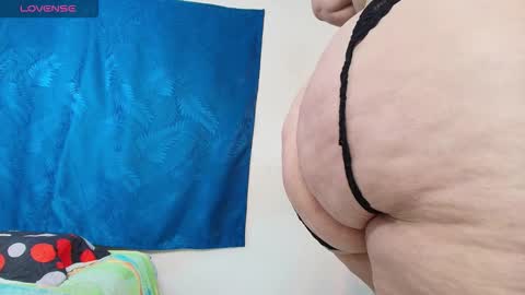 karla           instagram  online show from 5, 3, 2026