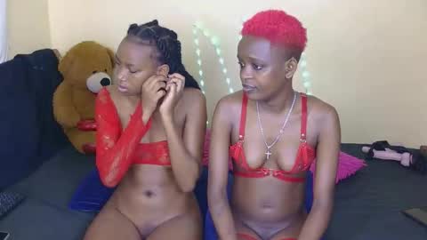 Snapshot of sexy_galfie01 chatting on 14, 11, 2025 sexy_galfie01 online show from 14, 11, 2025