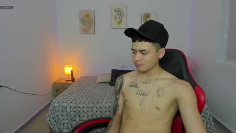 Snapshot of sexy_girl__777 chatting on 3, 2, 2026 sexy_girl__777 online show from 3, 2, 2026