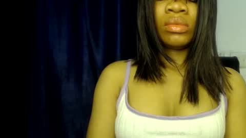 Snapshot of sexy_goddess_pet chatting on 12, 7, 2026 Ella online show from 12, 7, 2026