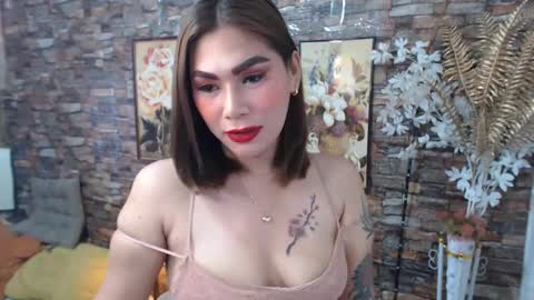 Snapshot of sexy_hotizzy chatting on 2, 12, 2024 izzy hot28 online show from 2, 12, 2024