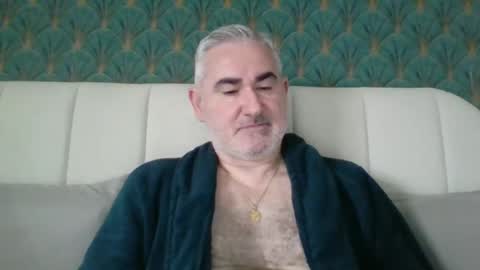 Snapshot of sexy_italiandaddy chatting on 8, 4, 2026 Antonio online show from 8, 4, 2026