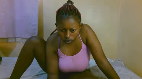 sexy_latasha online show from 11, 4, 2026