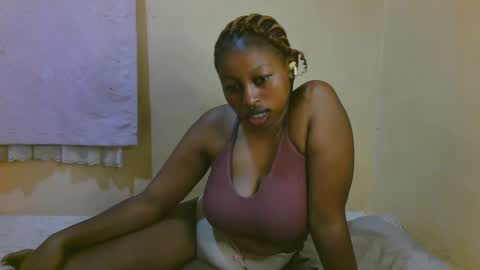 Snapshot of sexy_latasha chatting on 16, 5, 2026 sexy_latasha online show from 16, 5, 2026