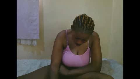 Snapshot of sexy_latasha chatting on 16, 5, 2026 sexy_latasha online show from 16, 5, 2026