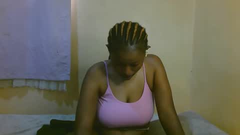 Snapshot of sexy_latasha chatting on 29, 5, 2026 sexy_latasha online show from 29, 5, 2026