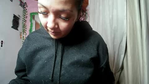 Snapshot of sexy_lolas chatting on 1, 6, 2026 sexy lolas online show from 1, 6, 2026