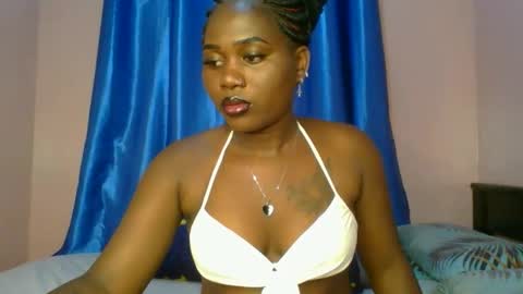 Snapshot of sexy_lunar chatting on 14, 3, 2026 lunar online show from 14, 3, 2026