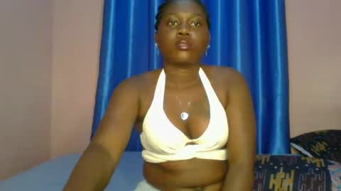 Snapshot of sexy_lunar chatting on 29, 3, 2026 lunar online show from 29, 3, 2026