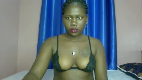 Snapshot of sexy_lunar chatting on 31, 3, 2026 lunar online show from 31, 3, 2026