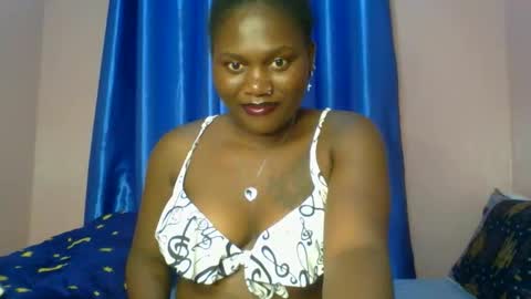 Snapshot of sexy_lunar chatting on 13, 4, 2026 lunar online show from 13, 4, 2026