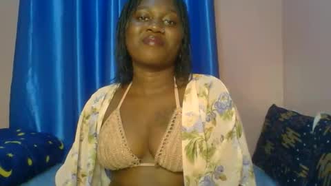 Snapshot of sexy_lunar chatting on 23, 4, 2026 lunar online show from 23, 4, 2026