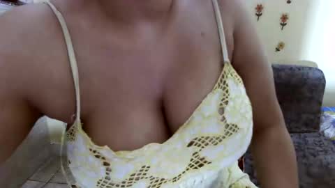 Snapshot of sexy_mandakini chatting on 2, 4, 2026 sexy_mandakini online show from 2, 4, 2026
