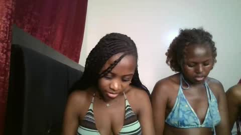 Snapshot of sexy_maya2 chatting on 15, 7, 2026 sexy_maya2 online show from 15, 7, 2026