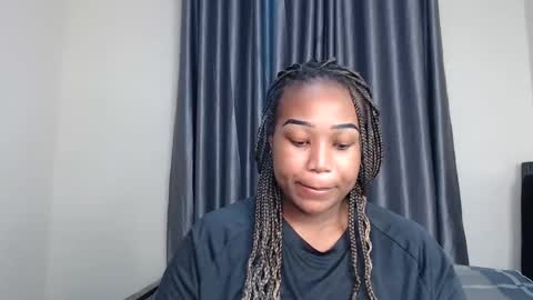 Snapshot of sexy_mistress5 chatting on 2, 11, 2025 sexy online show from 2, 11, 2025