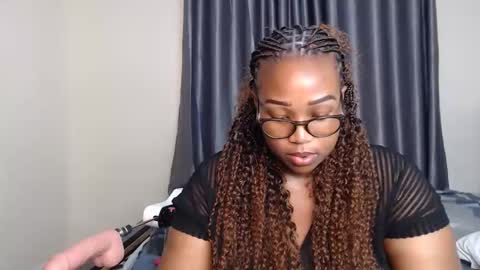 Snapshot of sexy_mistress5 chatting on 6, 11, 2025 sexy online show from 6, 11, 2025