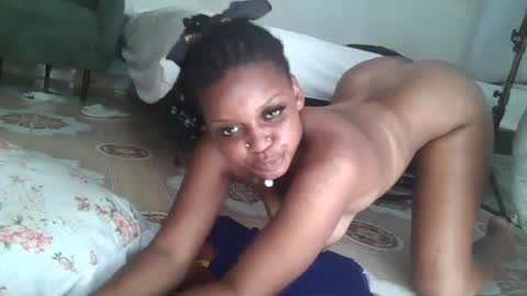 Snapshot of sexy_n_thick chatting on 16, 5, 2026 Lyn online show from 16, 5, 2026