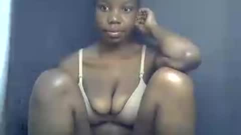 Snapshot of sexy_peach4 chatting on 9, 7, 2026 sexy_peach4 online show from 9, 7, 2026