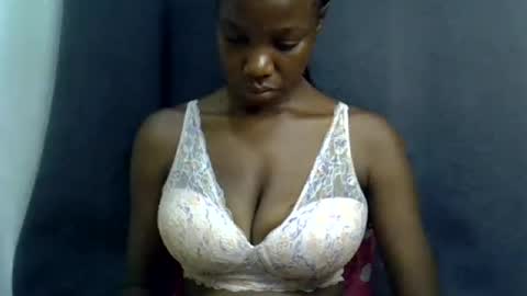 Snapshot of sexy_peach4 chatting on 22, 7, 2026 sexy_peach4 online show from 22, 7, 2026