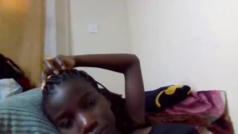 sexy_petittie online show from 17, 9, 2025