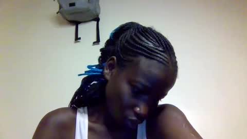 sexy_petittie online show from 18, 10, 2025