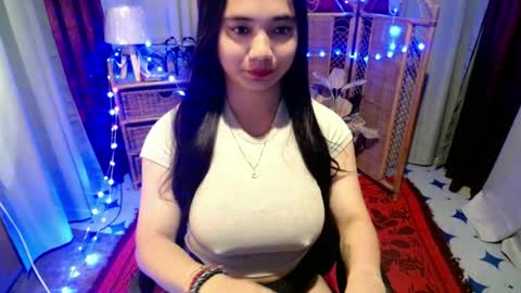 Snapshot of sexy_pussy143 chatting on 23, 6, 2026 angela online show from 23, 6, 2026