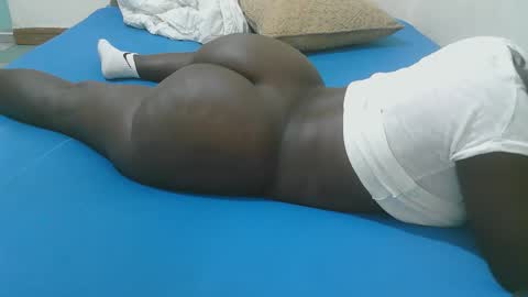 Snapshot of sexy_quincy1 chatting on 24, 3, 2026 Sexy Quincy online show from 24, 3, 2026